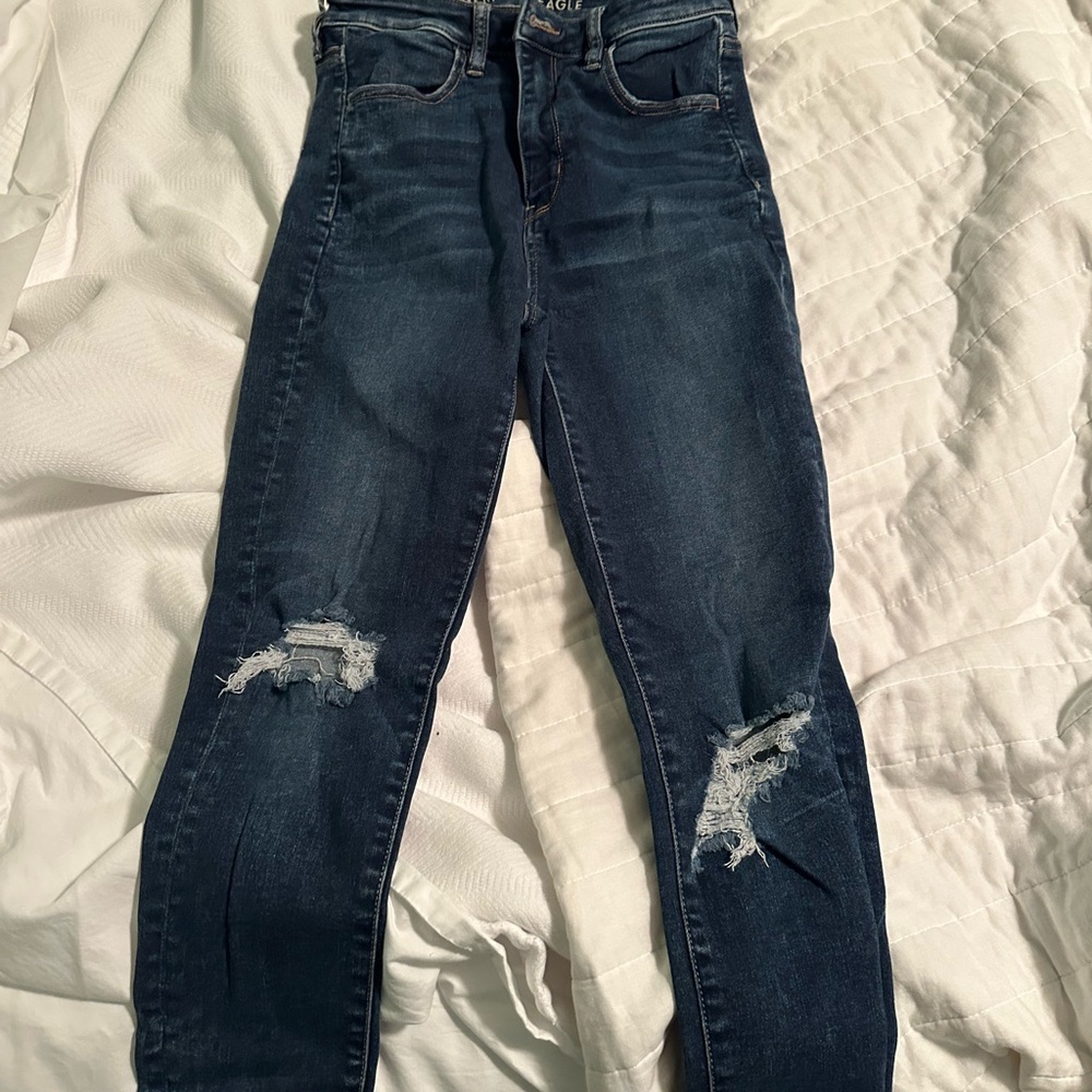 American eagle distressed dark wash jeans